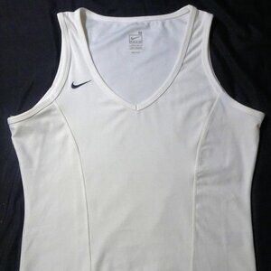 NIKE White Fitdry tank top Size Medium